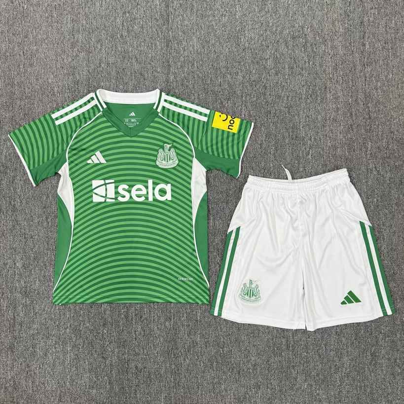 25 26 Newcastle away kid kits 25 26 纽卡斯尔 客场 儿童套装