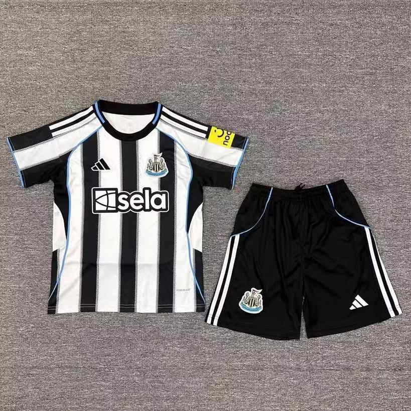 25 26 Newcastle home kid kits 25 26 纽卡斯尔 主场 孩子套装