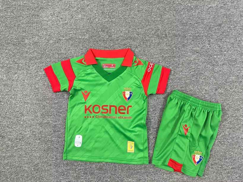 25 26 Osasuna away kid kits 25 26 奥萨苏纳 客场 儿童套装