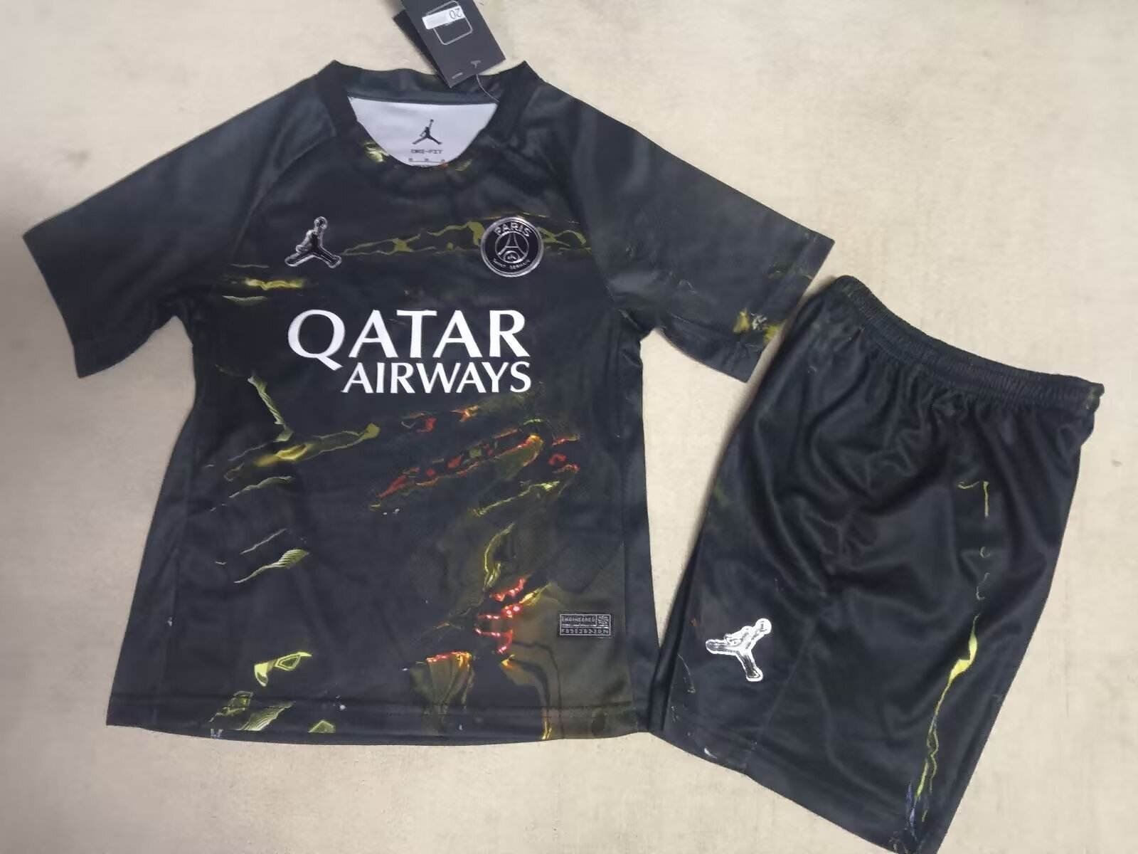 25 26 PSG Paris 4 away children's kit 25 26 巴黎 4 客场 孩子套件