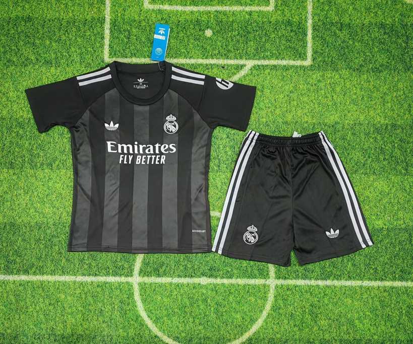 25 26 Real Madrid black goalkeeper kids suit 25 26 皇马 黑色 门将 孩子套装