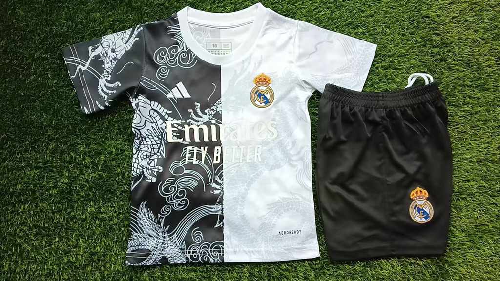 25 26 Real Madrid kid kits 25 26 皇马 黑白火龙 孩子套装