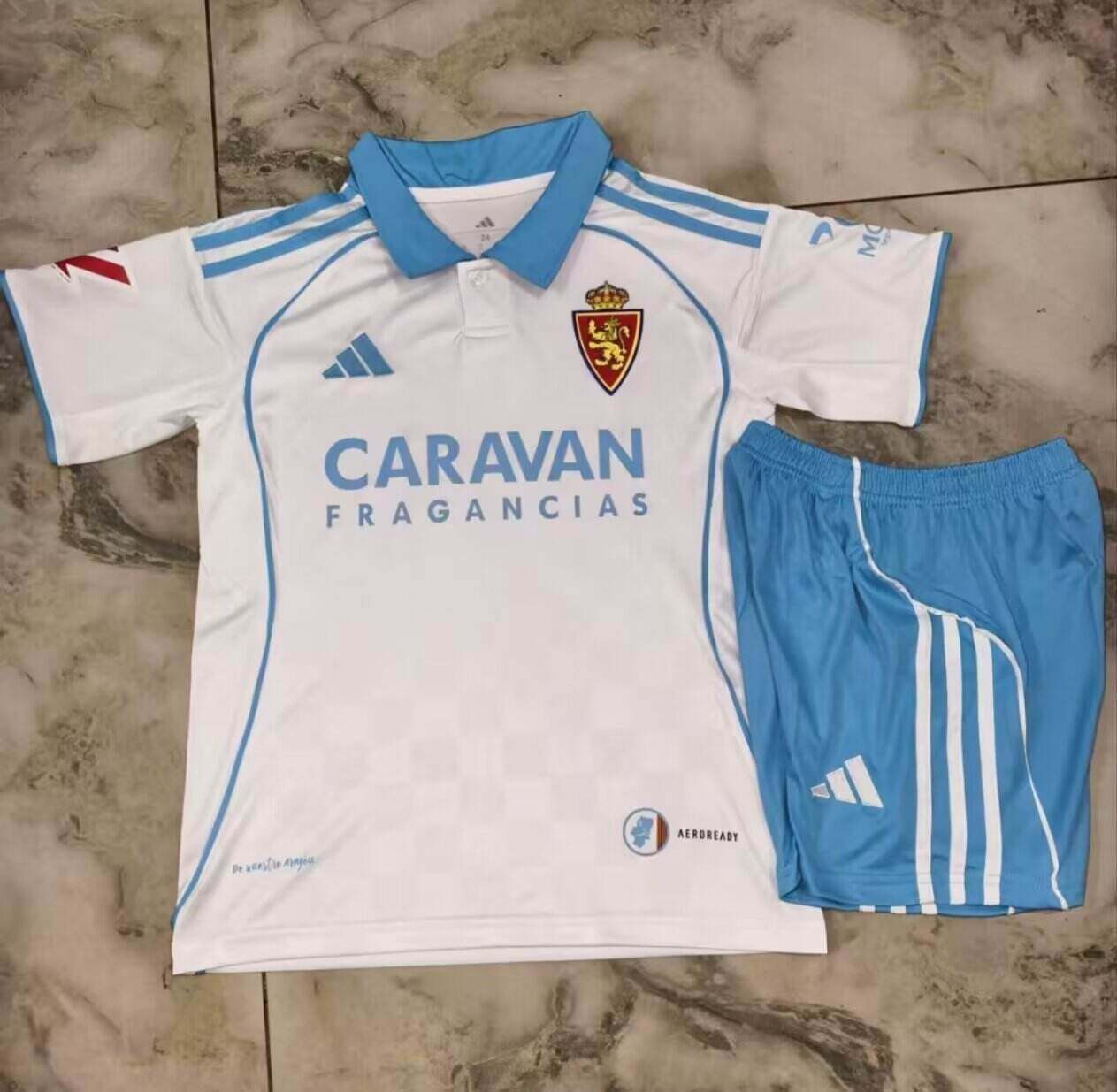 25 26 Real Zaragoza home kid kits 25 26 萨拉戈萨 主场 儿童套装