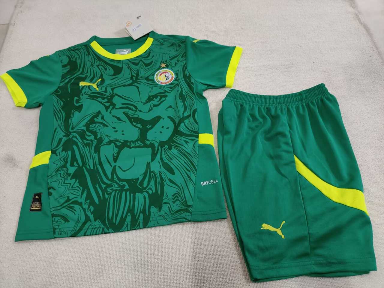 25 26 Senegal away kid kits 25 26 塞内加尔 客场 孩子套装