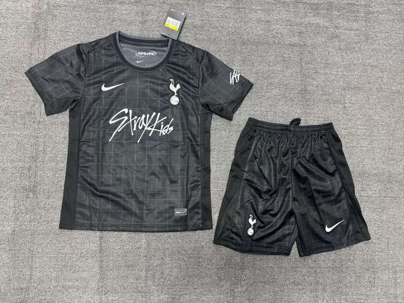 25 26 Tottenham away cobranded kid kits 25 26 热刺 客场 联名 孩子套装