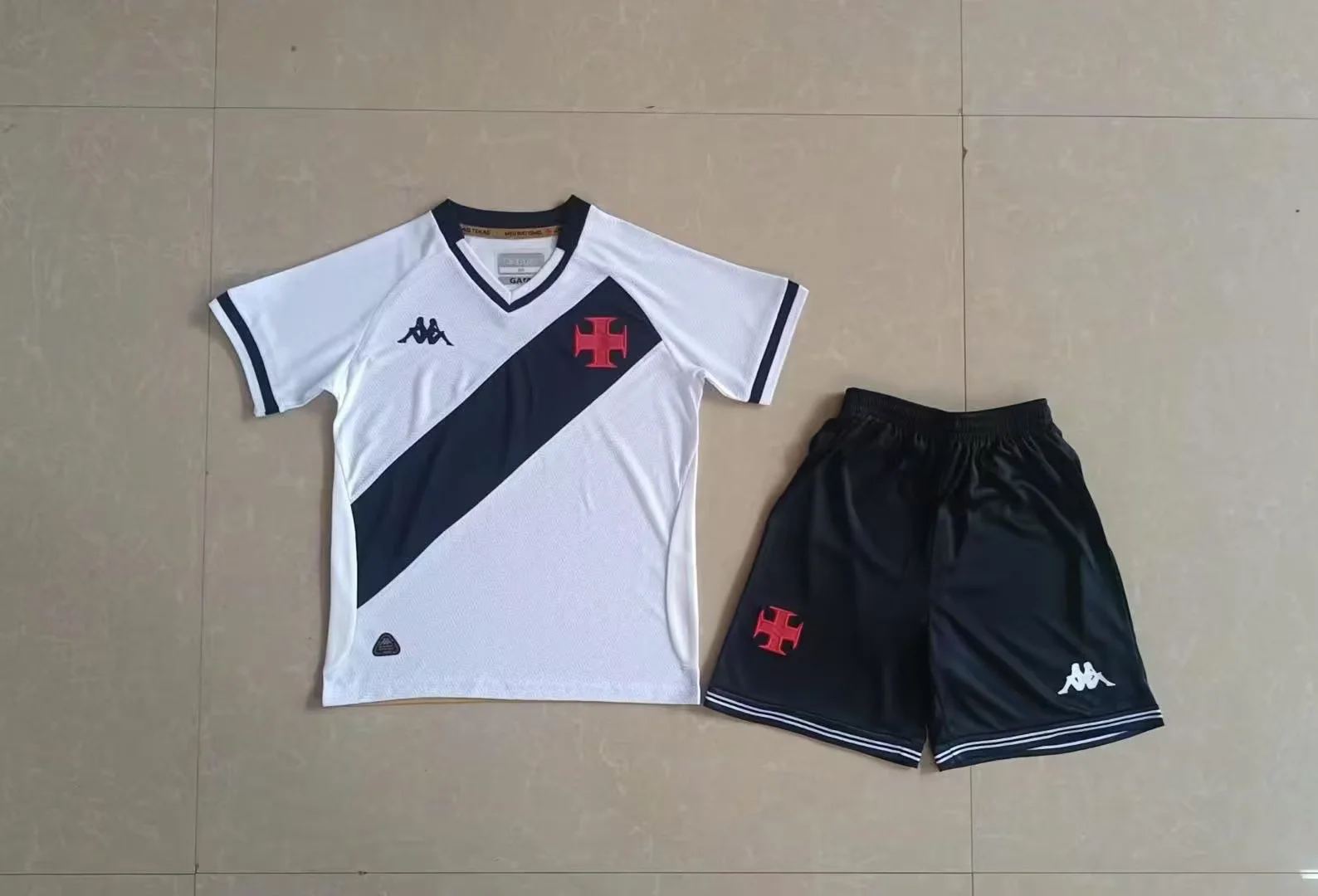 25 26 Vasco da Gama away white kids kit 25 26 达伽马 客场 儿童套装
