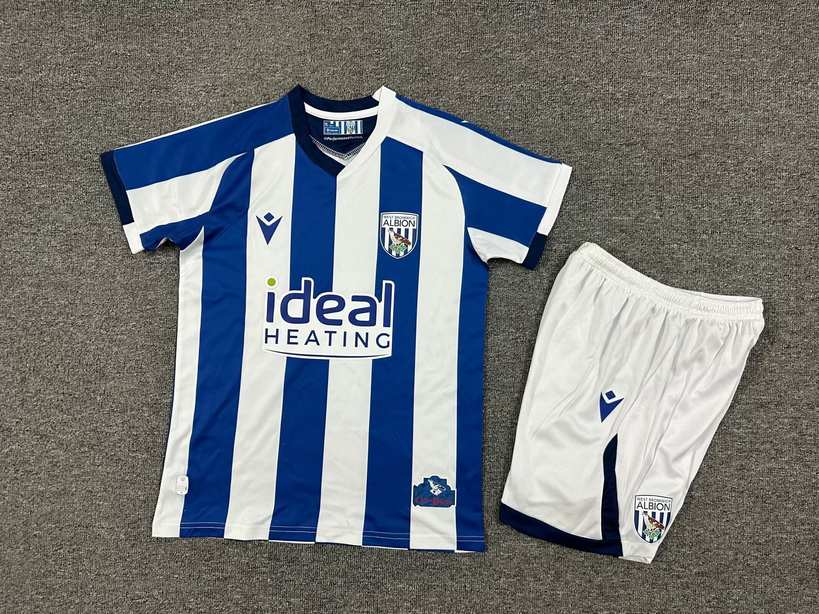 25 26 West Bromwich Albion Home Children's Set 25 26 西布朗 主场 孩子套装