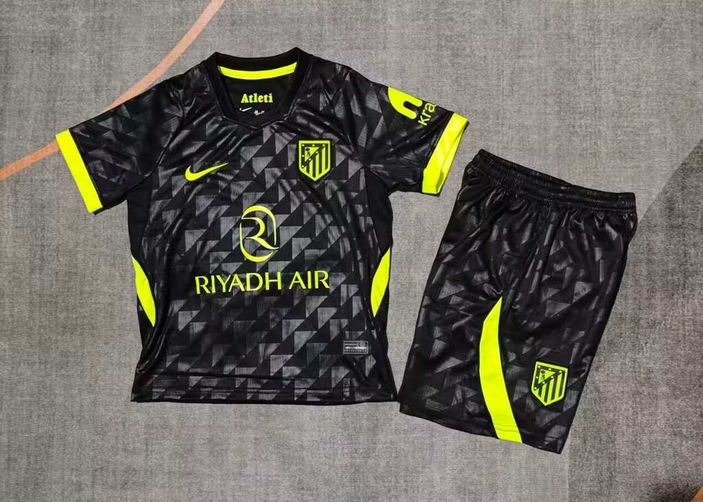 26 27 Atletico Madrid away children's kit 26 27 马竞 客场 儿童套装