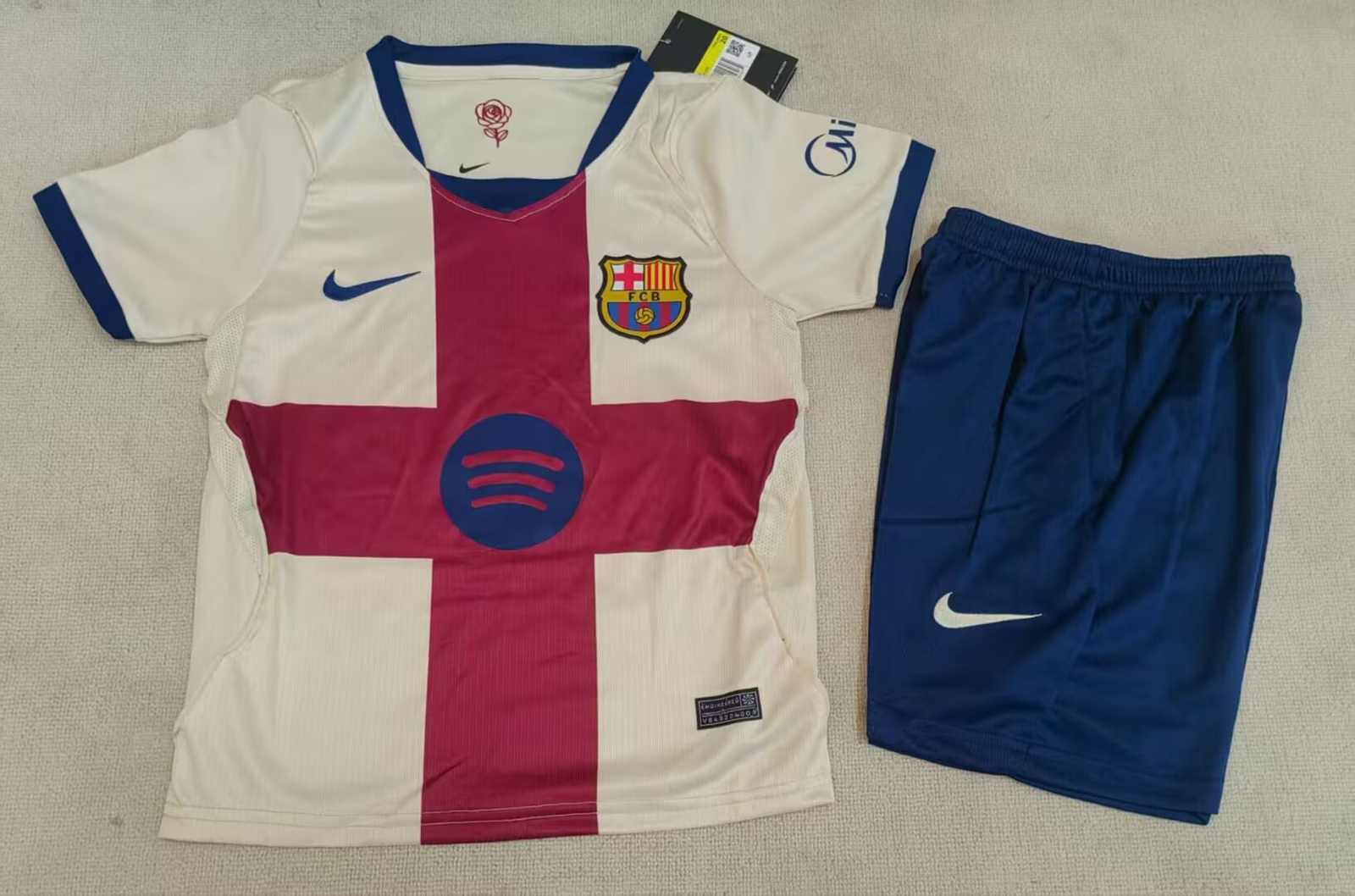 26 27 Barcelona 3 away kid kits 26 27 巴萨 3客 儿童套装
