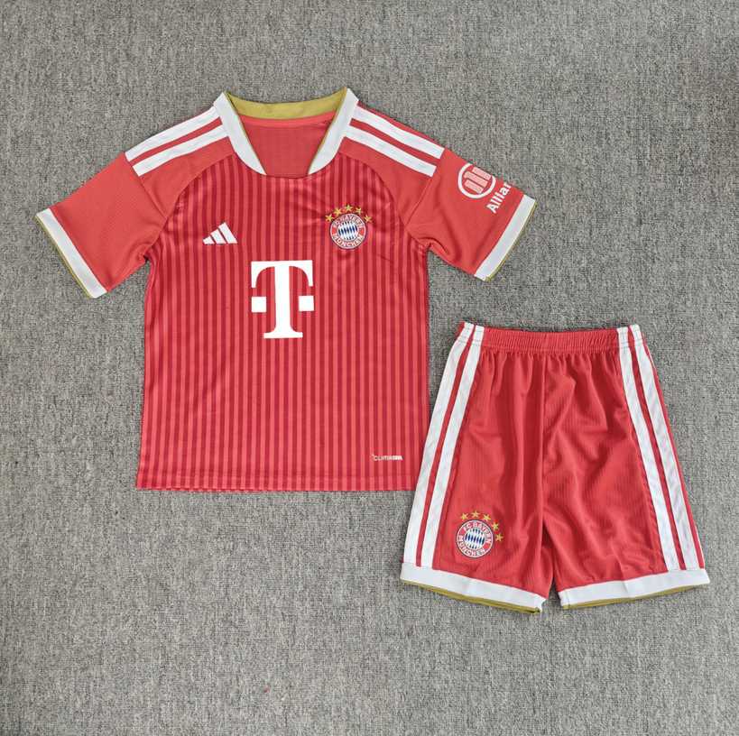 26 27 Bayern home children's kit 26 27 拜仁 主场 孩子套件
