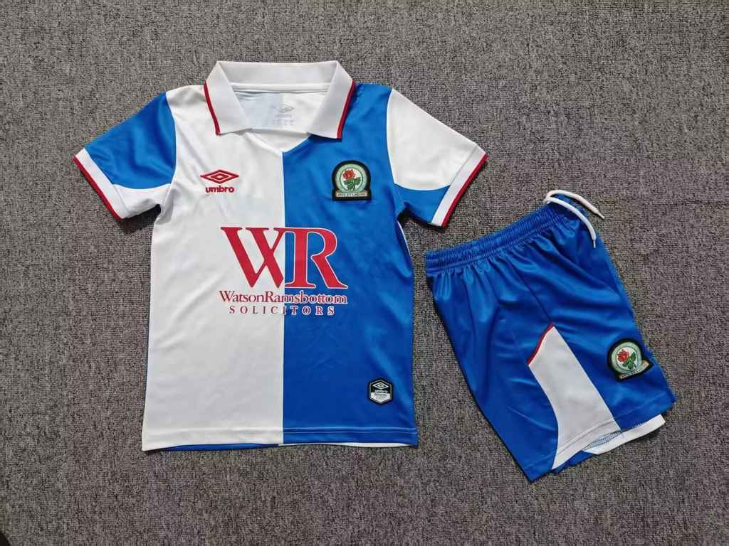 26 27 Blackburn home children's kit 26 27 布莱克本 主场 孩子套件