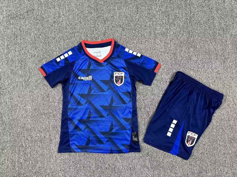 26 27 Cape Verde home children's kit 16-30 26 27 佛得角 主场 孩子套件 16-30