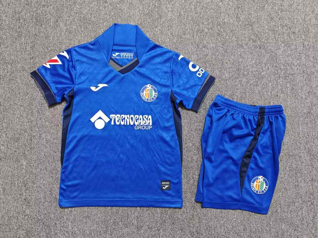 26 27 Getafe Home Children's Kit 26 27 赫塔费 主场 孩子套件
