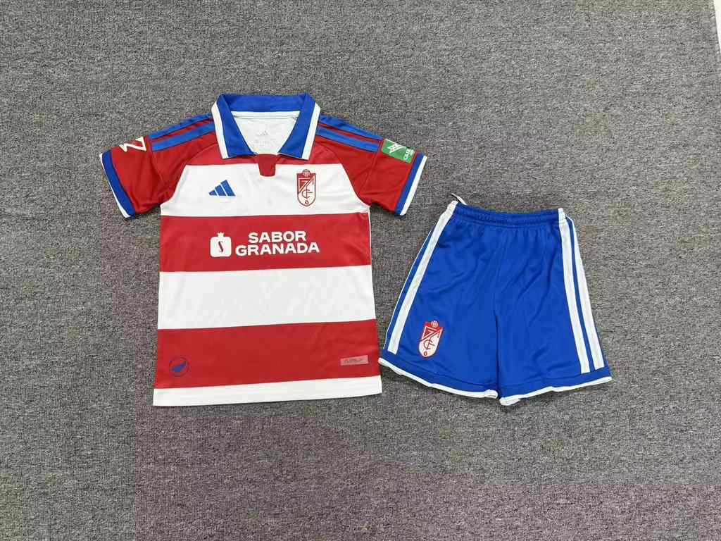 26 27 Granada home children's kit 26 27 格拉纳达 主场 孩子套件