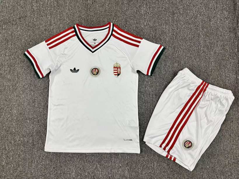 26 27 Hungary away kid kits 26 27 匈牙利 客场 儿童套装