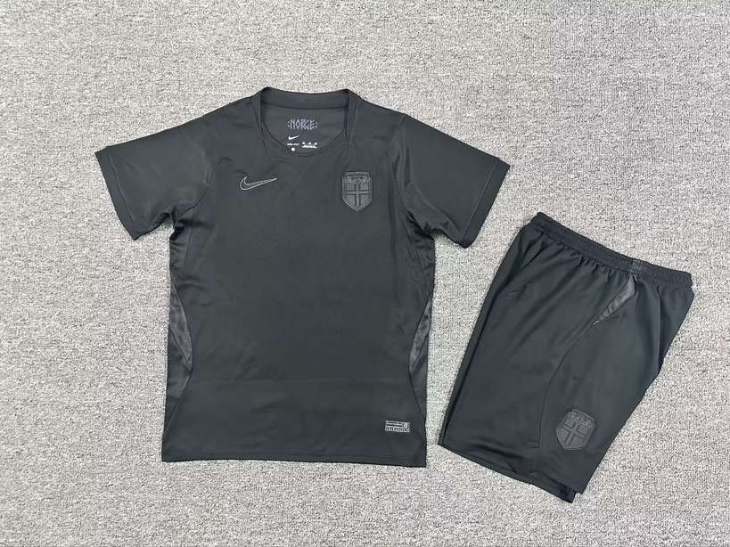 26 27 Norway away children's kit 26 27 挪威 客场 孩子套件