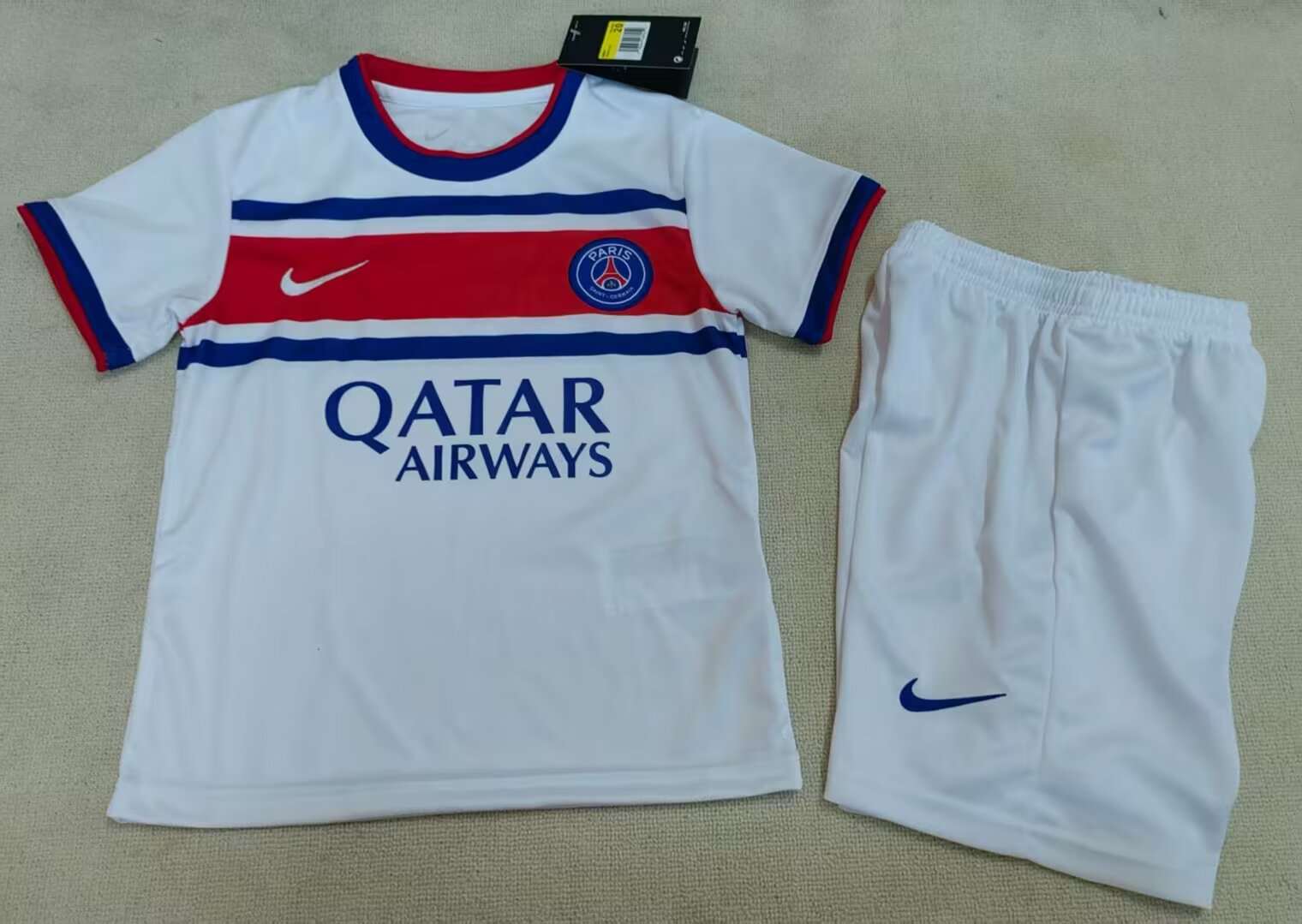 26 27 PSG paris white kid kits 26 27 巴黎 白色 儿童套装