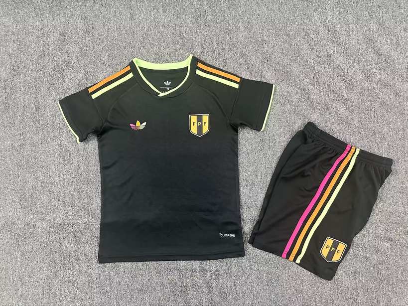 26 27 Peru Away Kids Kit 26 27 秘鲁 客场 儿童套装