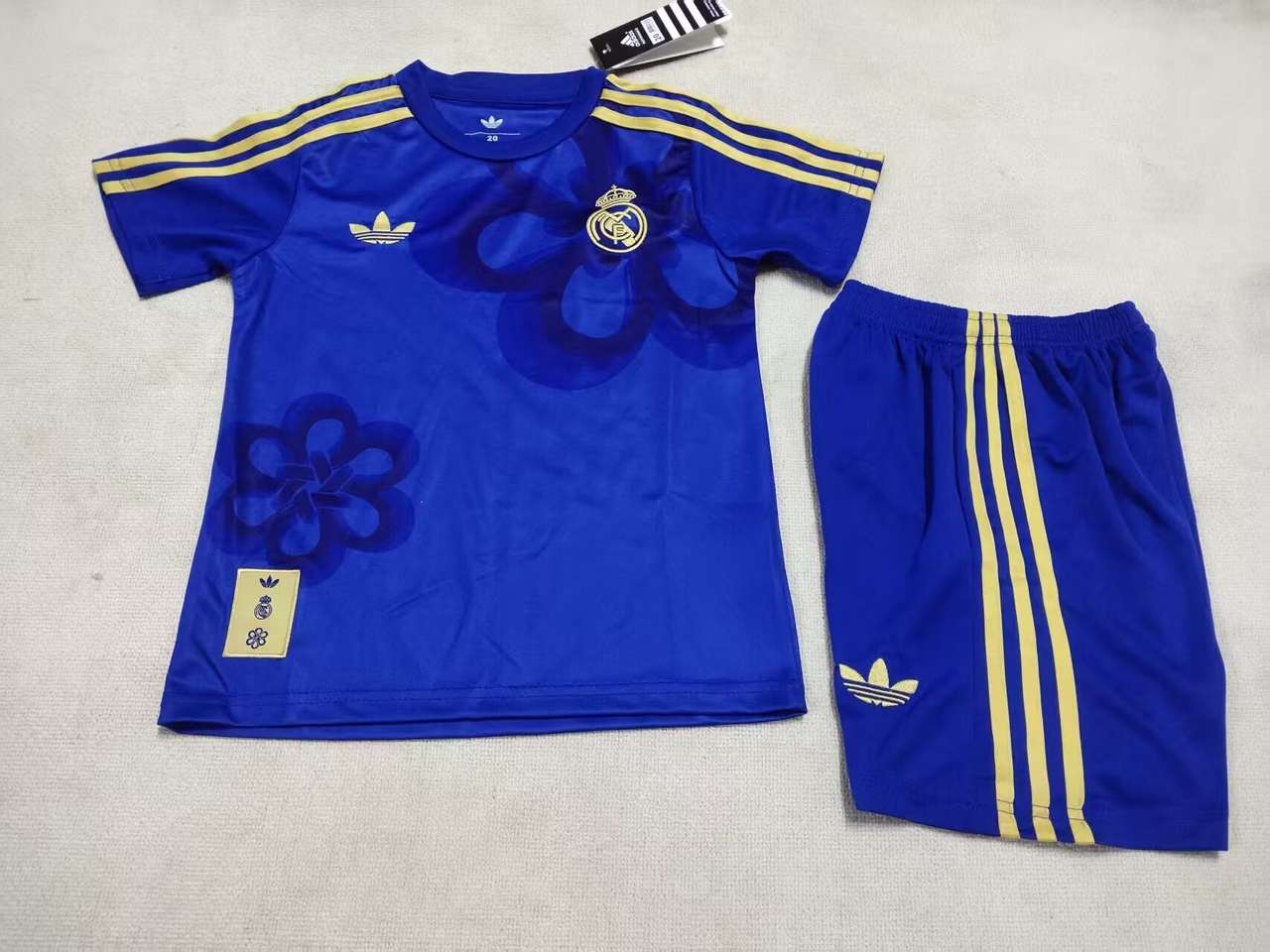 26 27 Real Madrid Year of the Horse Blue Children's Kit 26 27 皇马 马年 蓝色 孩子套件
