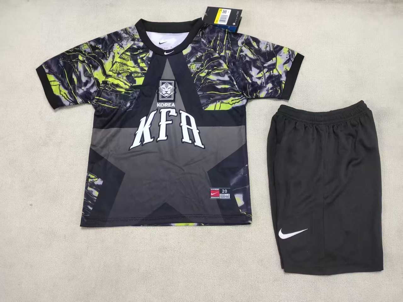 26 27 South Korea Goalkeeper Children's Kit 26 27 韩国 守门员 孩子套件