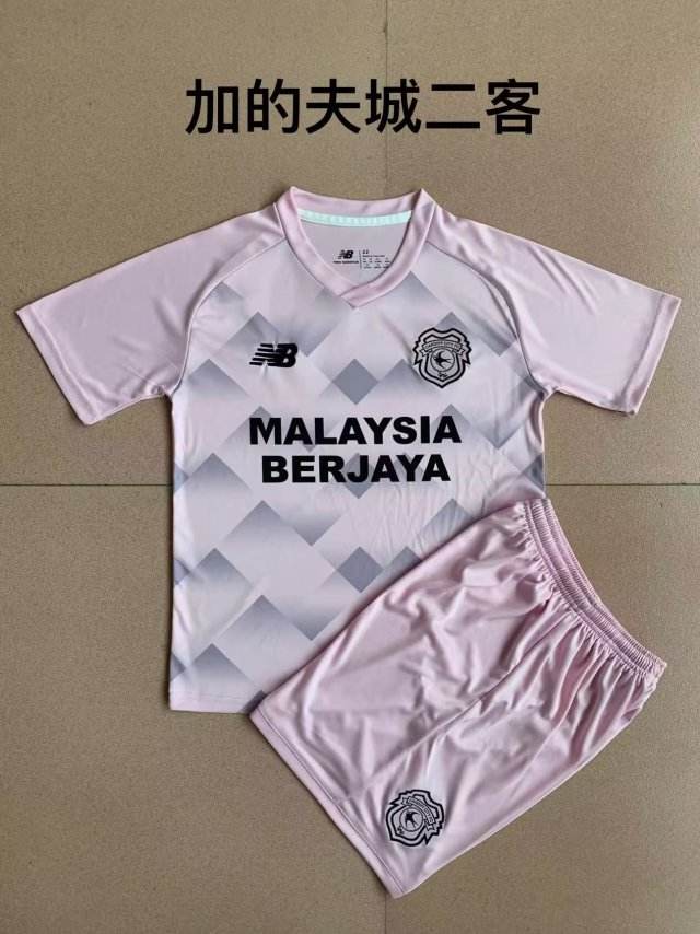 22-23 Cardiff City third kit