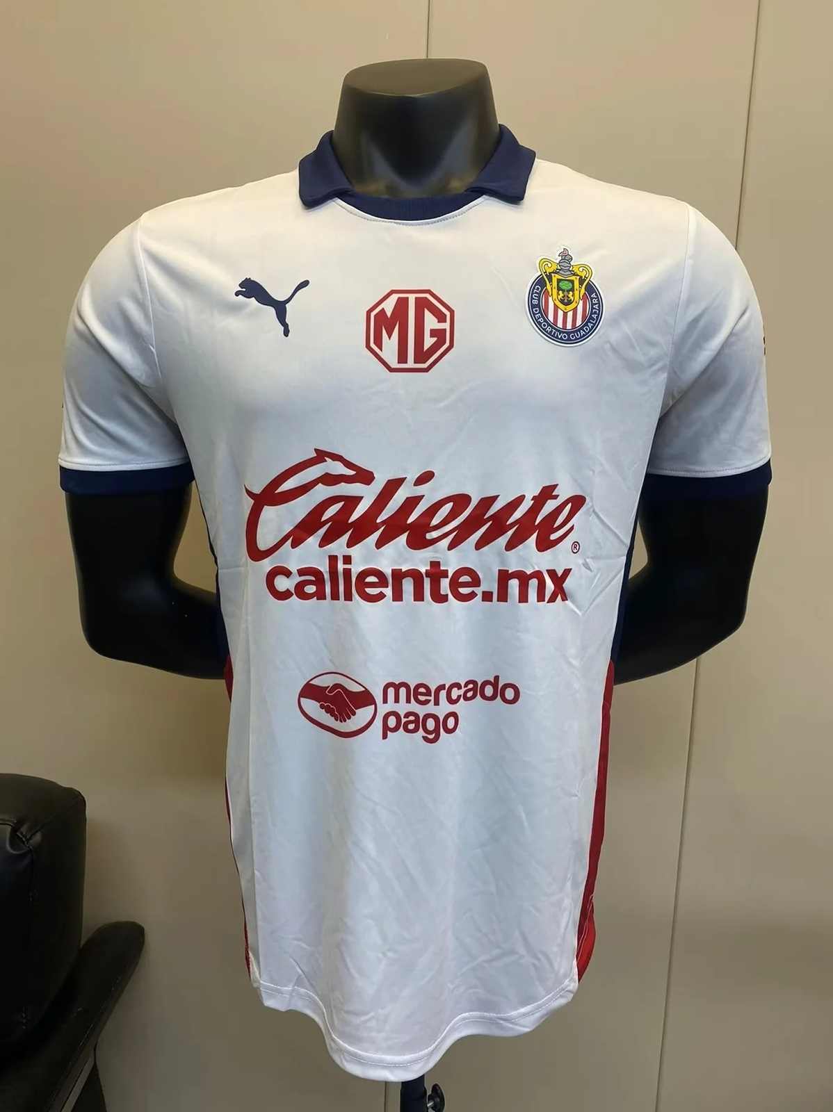 24-25 Chivas away player version jersey