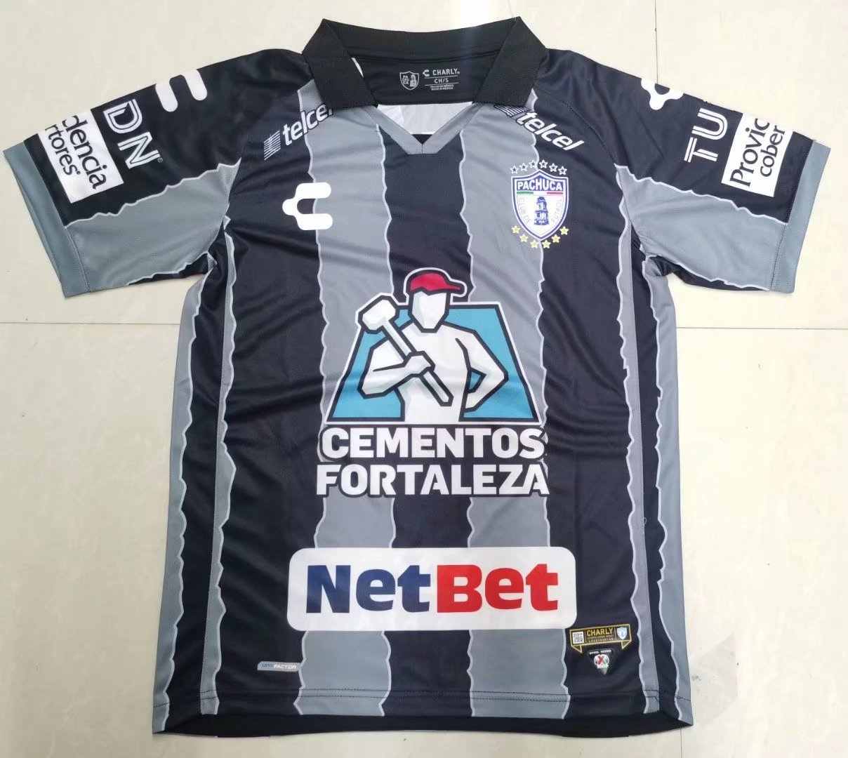21-22 Pachuca away
