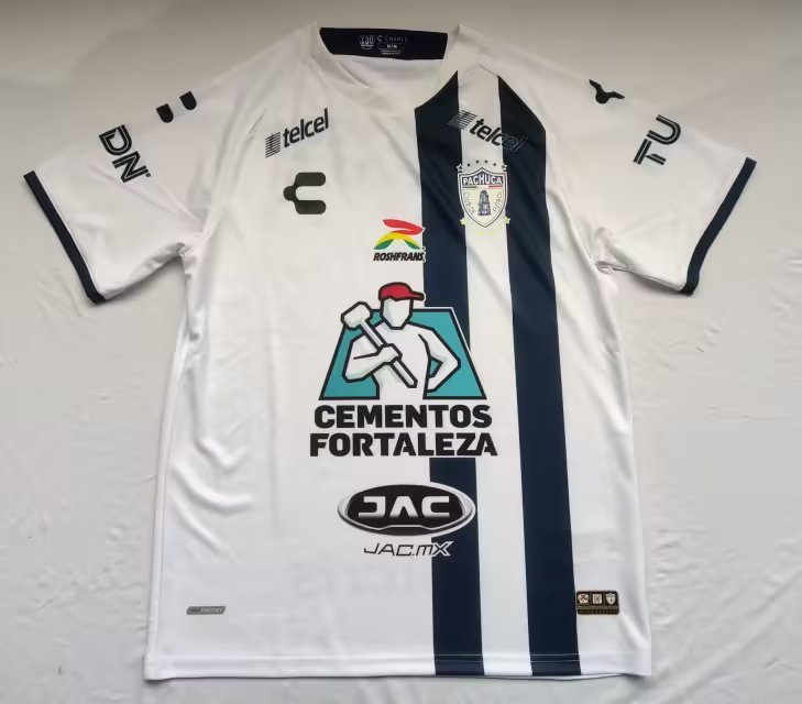 22-23 Pachuca gardien
