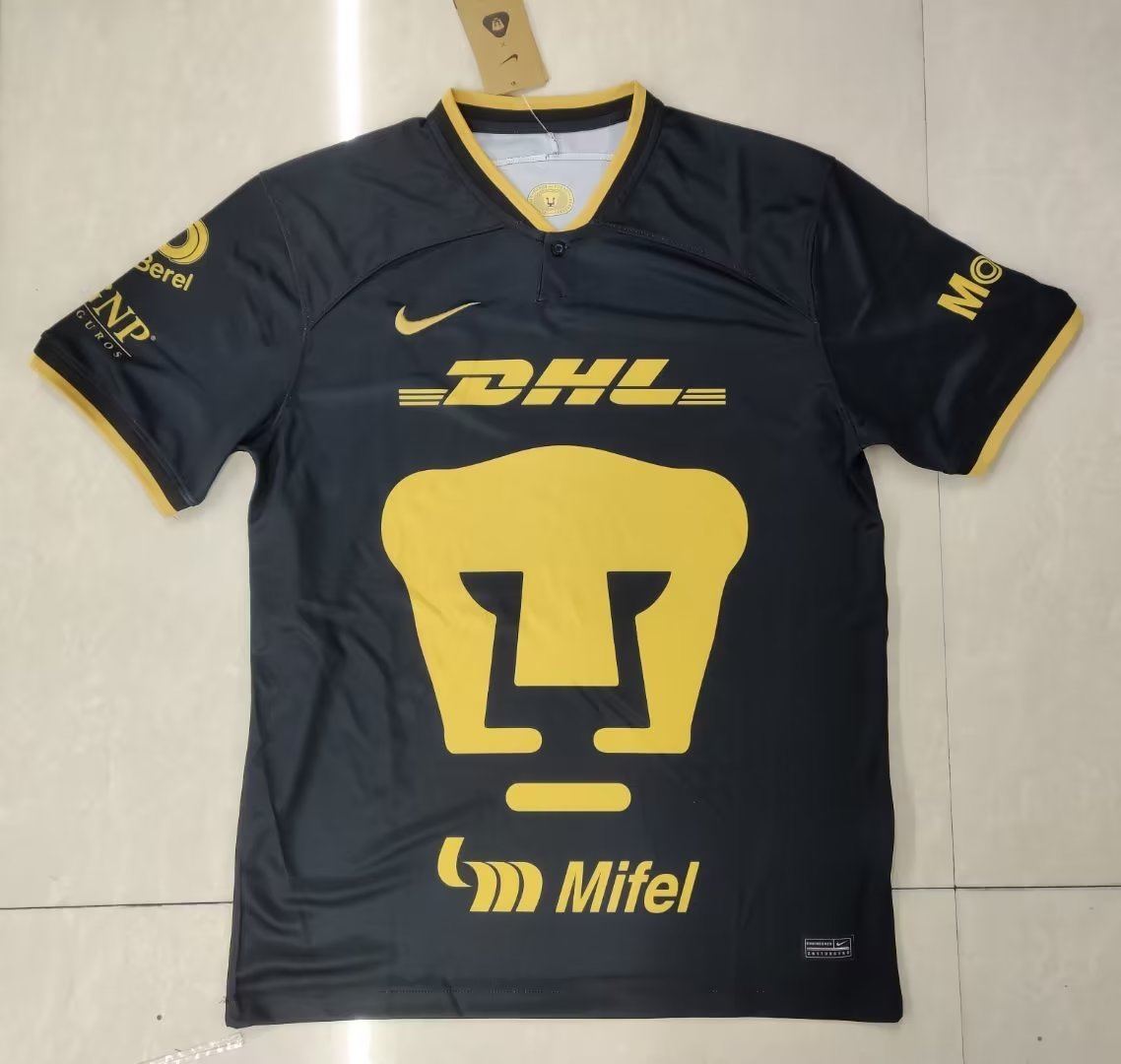 22-23 Pumas troisième tenue