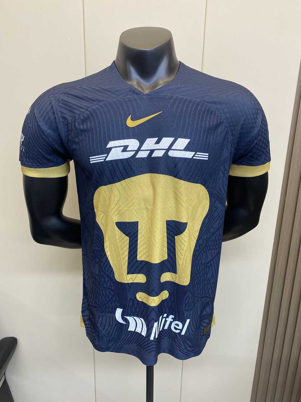 23-24 Pumas extérieur version joueur