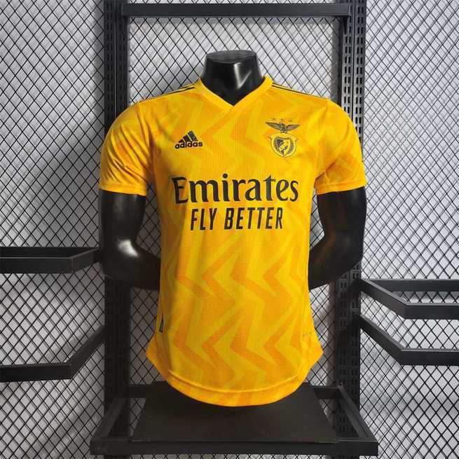 22-23 Benfica away player version