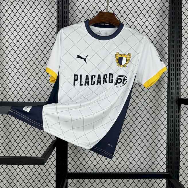 Maillot de football 24-25 FC Famalicao — Domicile