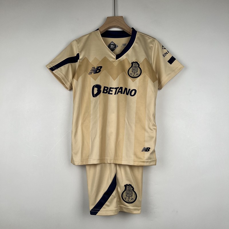 23/24 Kids Porto away size: 16-28