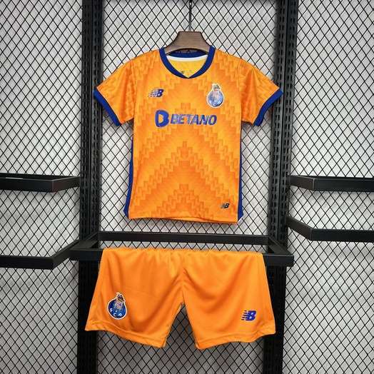 24-25 Porto away kid kit