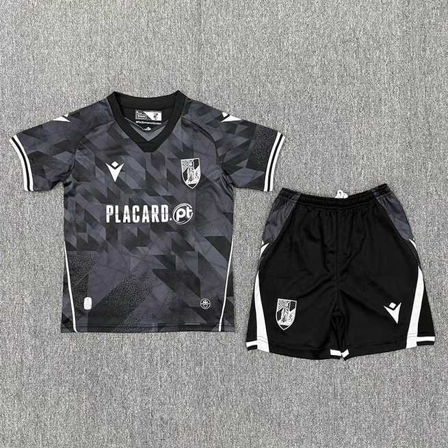 25-26 Vitoria de Guimaraes Away Kids kit