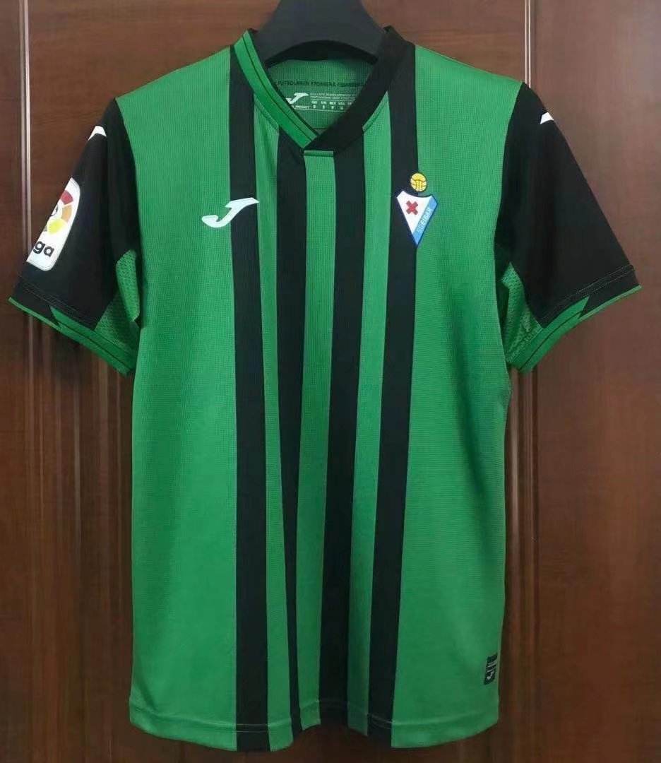 21-22 Eibar green away