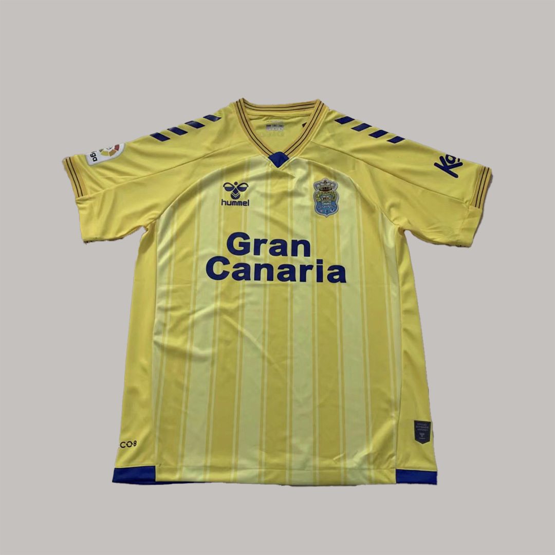 21-22 Las Palmas home