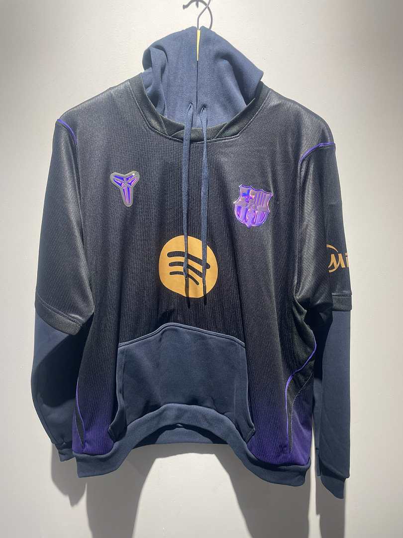 Sweat à capuche Barcelona noir et violet — 2026/27
