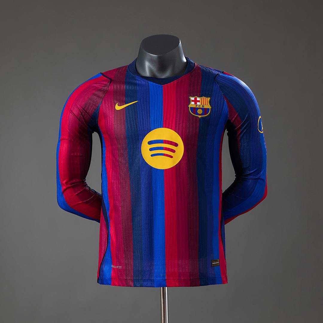 Maillot de football Barcelona — 2026/27 · Domicile · Version joueur · Manches longues · tailles S–2XL