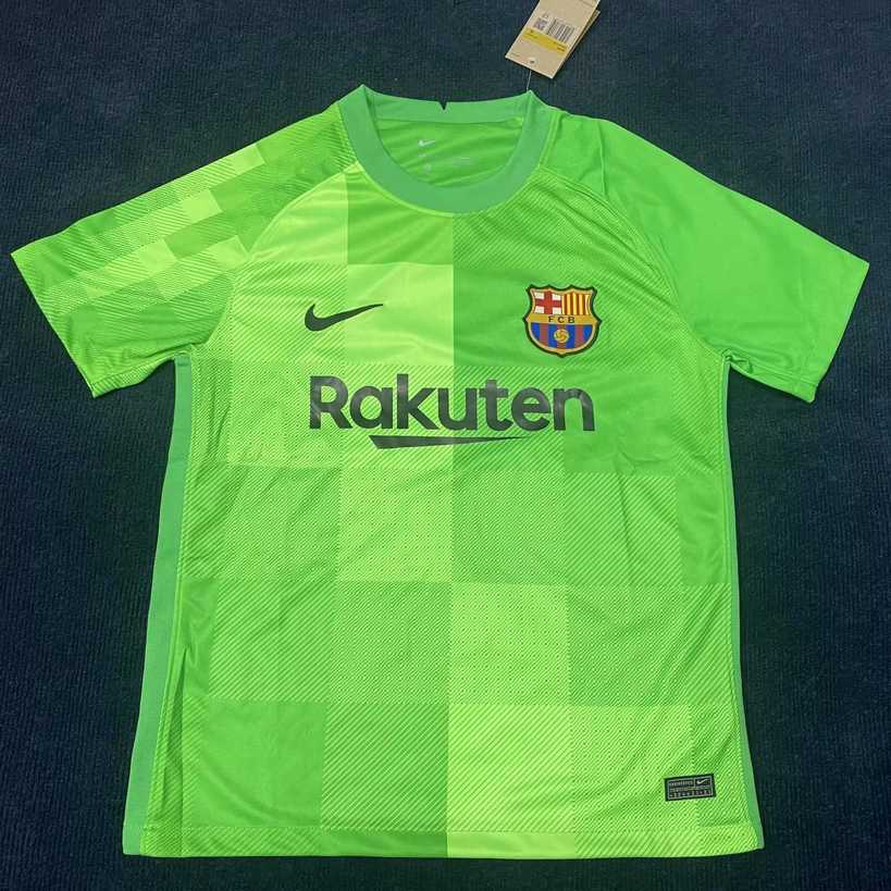 21-22 BAR green goalkeeper