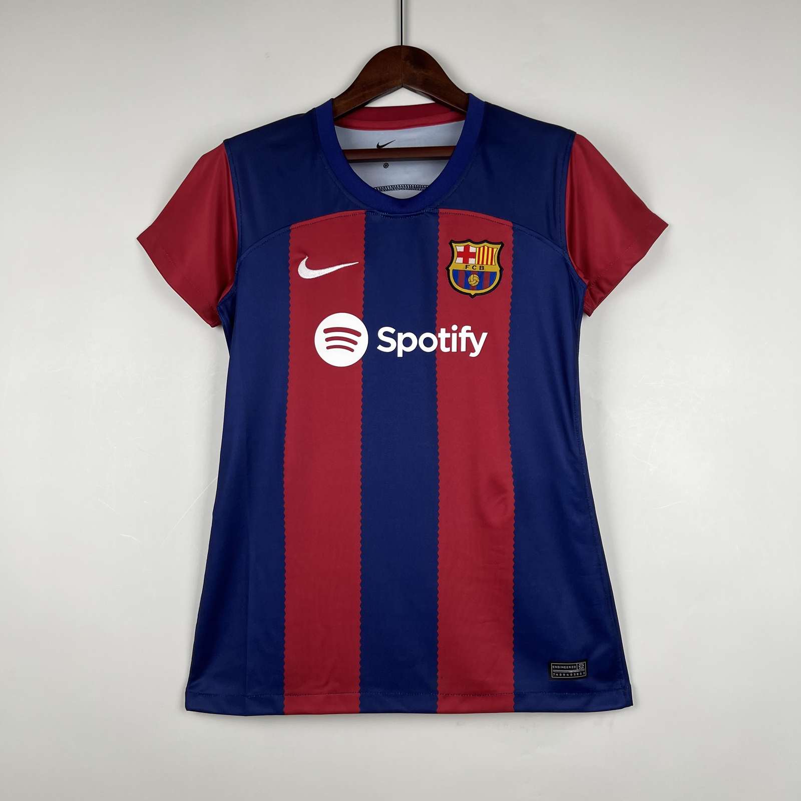 Maillot de football femme 23-24 BAR — Domicile