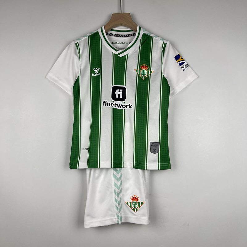23/24 Kids Real Betis home size: 16-28