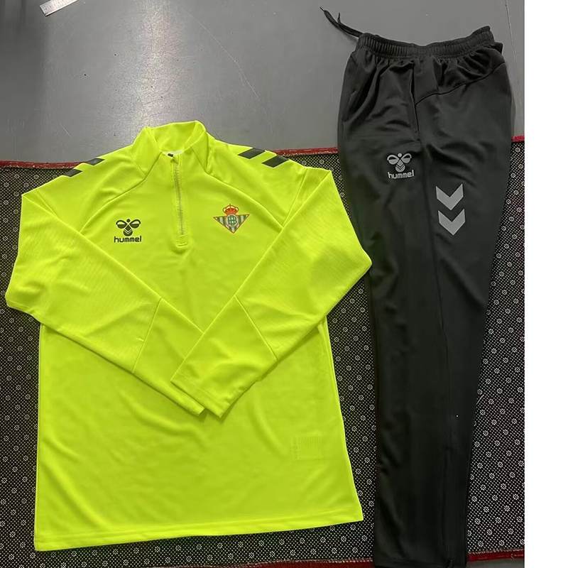 24-25 BTS yellow half zipper training suit