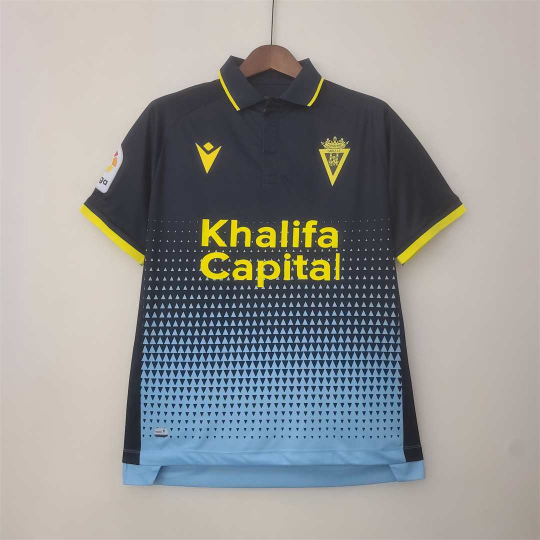22-23 Cádiz away