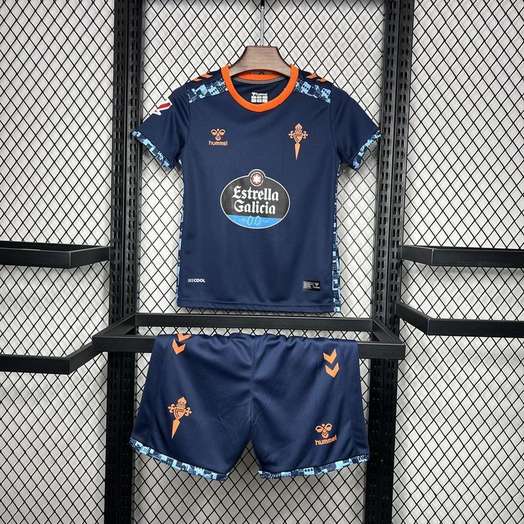 24-25 Celta away kid kit