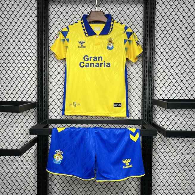 24-25 Las palmas home kid kit