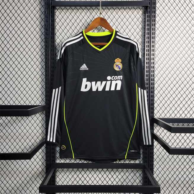 10-11 R MAD away long sleeves