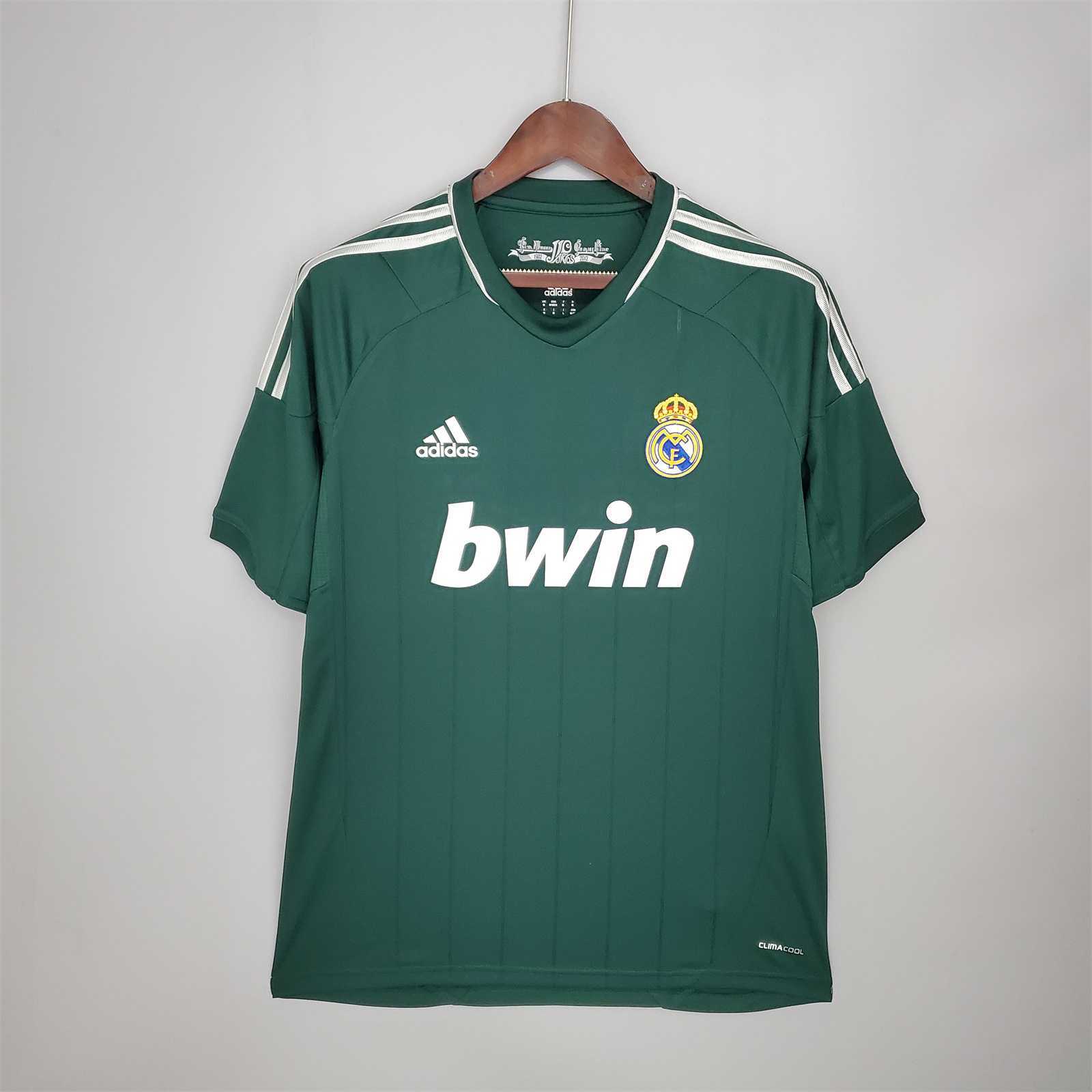 12-13 R MAD troisième tenue