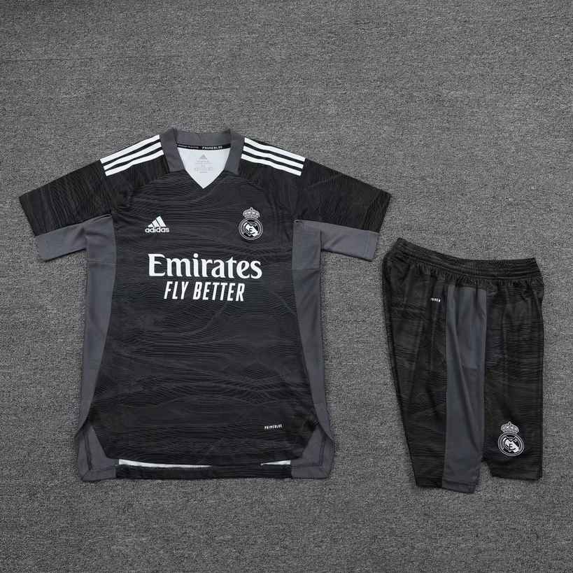 21-22 R MAD black goalkeeper