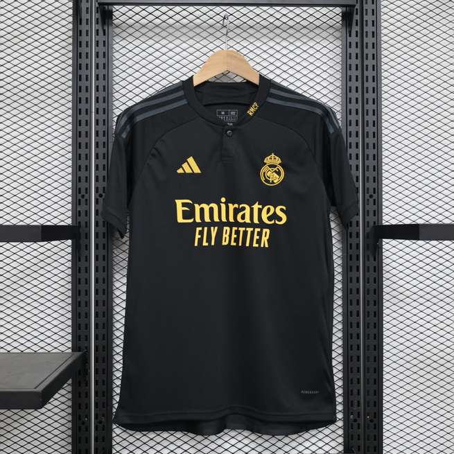 23-24 Real madrid third away